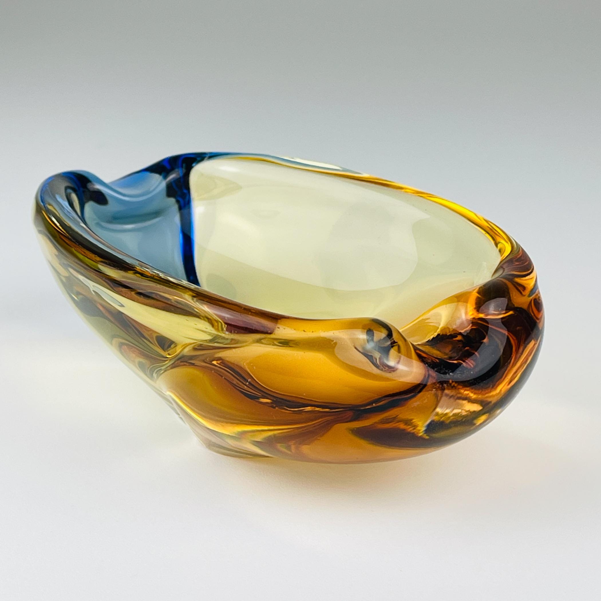 Vintage Bohemian ashtray Romana by Hana Machovska for Mstisov Glassworks, Czech, 1950-60s