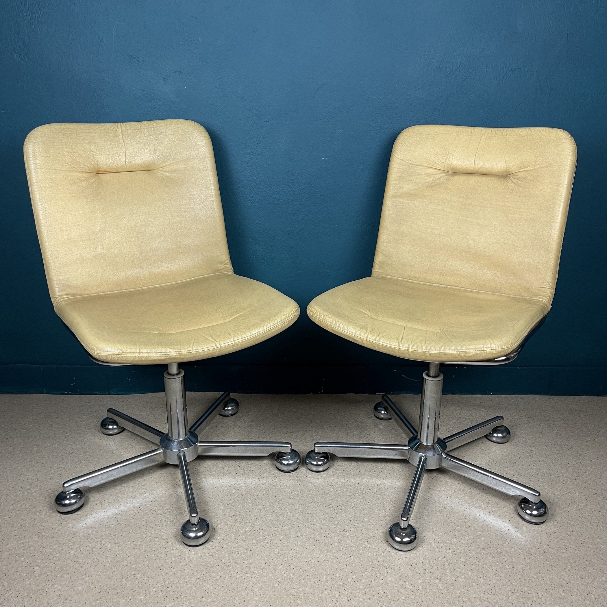 Vintage Italian Desk Chairs - 1970s Mid-Century Modern Style - Set of 2