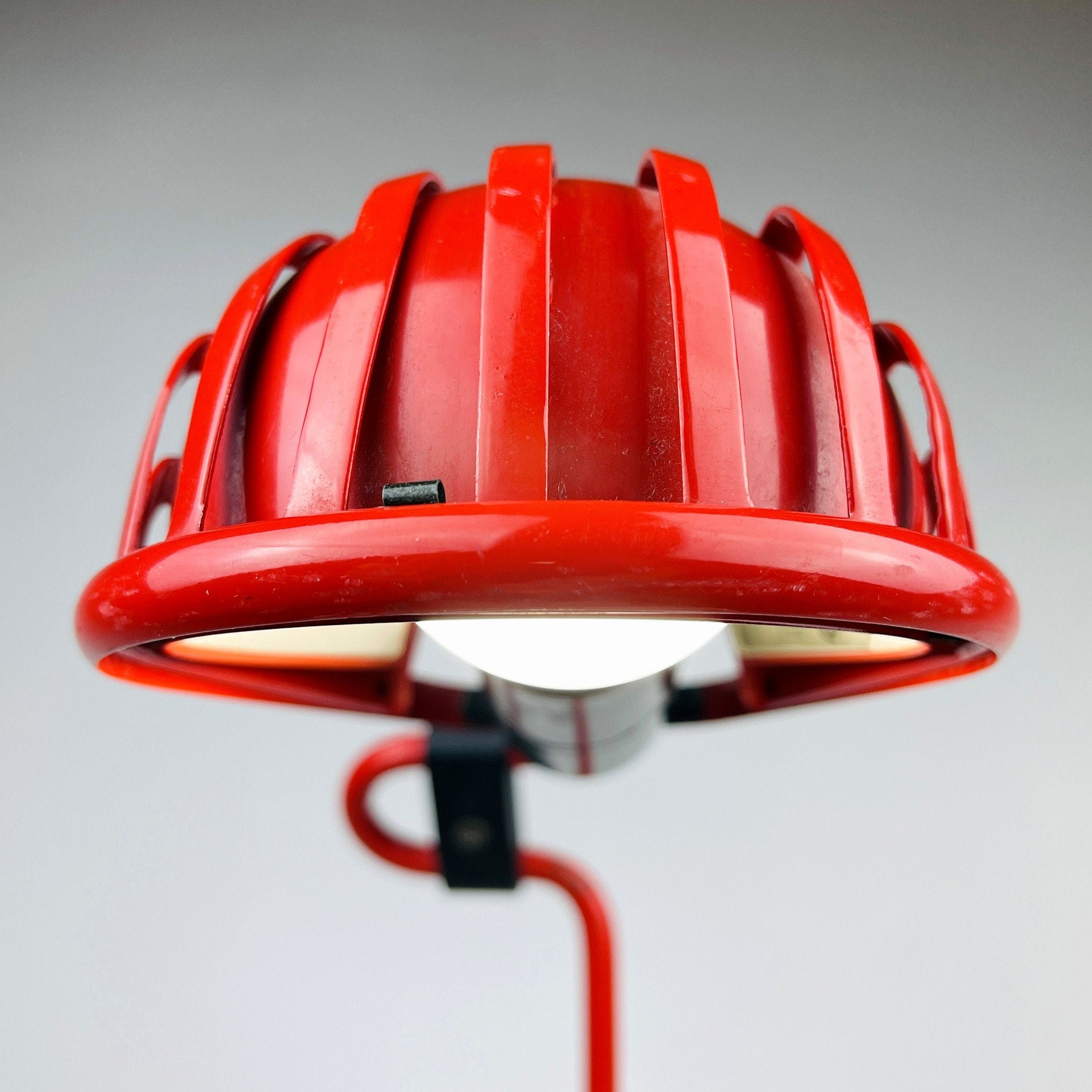 Mid-century red desk  lamp IGLOO by Tommaso Cimini for Lumina Italy 1980s