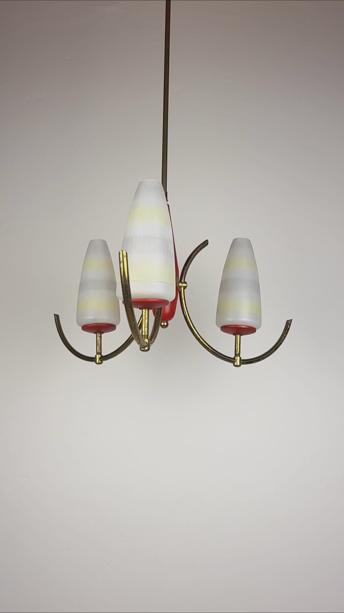 Mid-Century Stilnovo chandelier, Italy 1940-50s