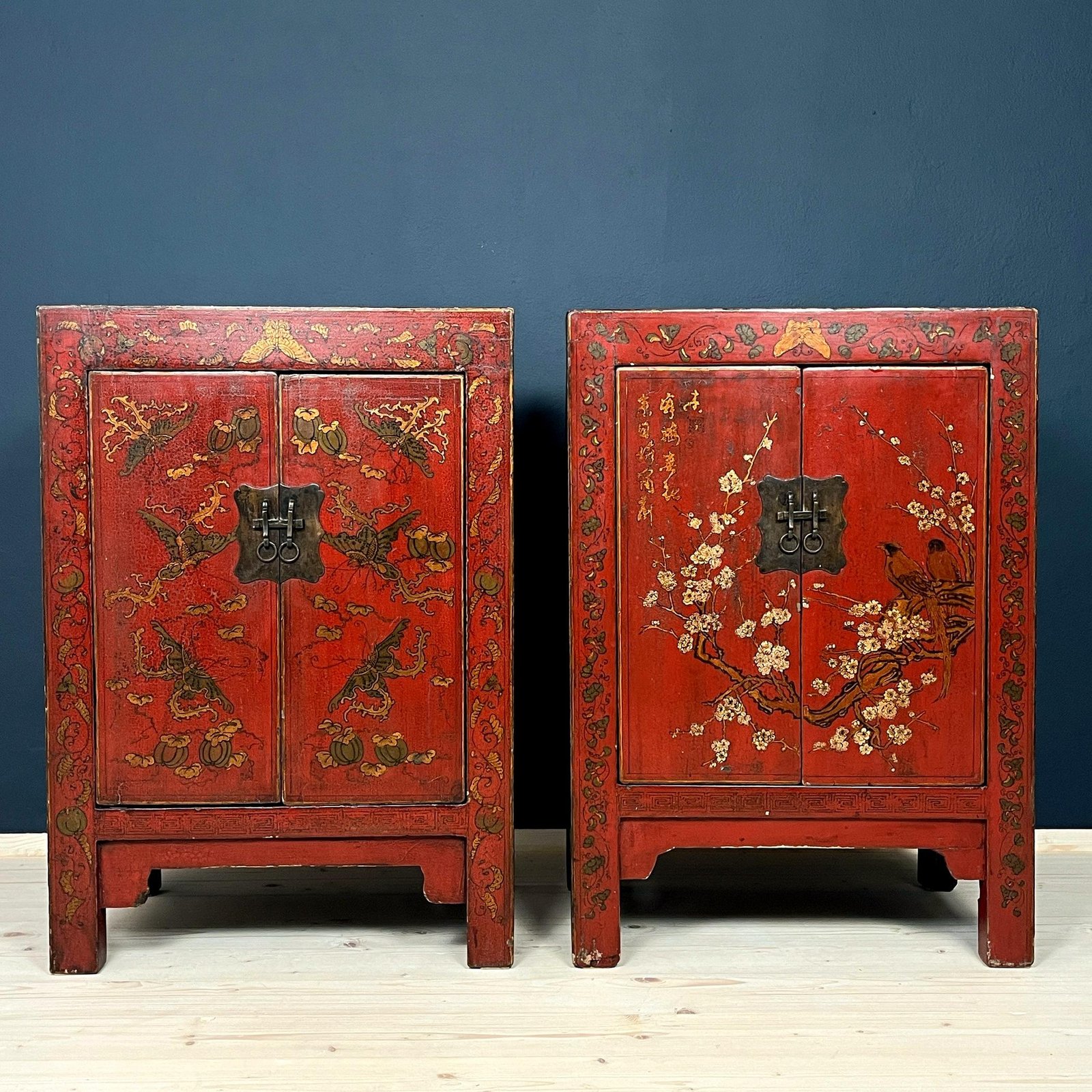 Mid-Century Italian Bedside Tables style Chinoiserie 1950s Set of 2