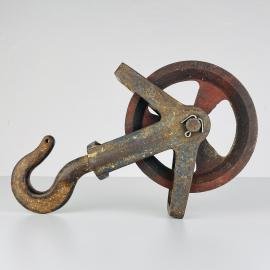 Vintage pulley Yugoslavia 1970s Industrial Home Decor Retro Loft Steel Rope Pulley