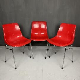 Mid-century red plastic chair Grosfillex France 1980s Set of 3
