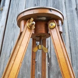 Tripod