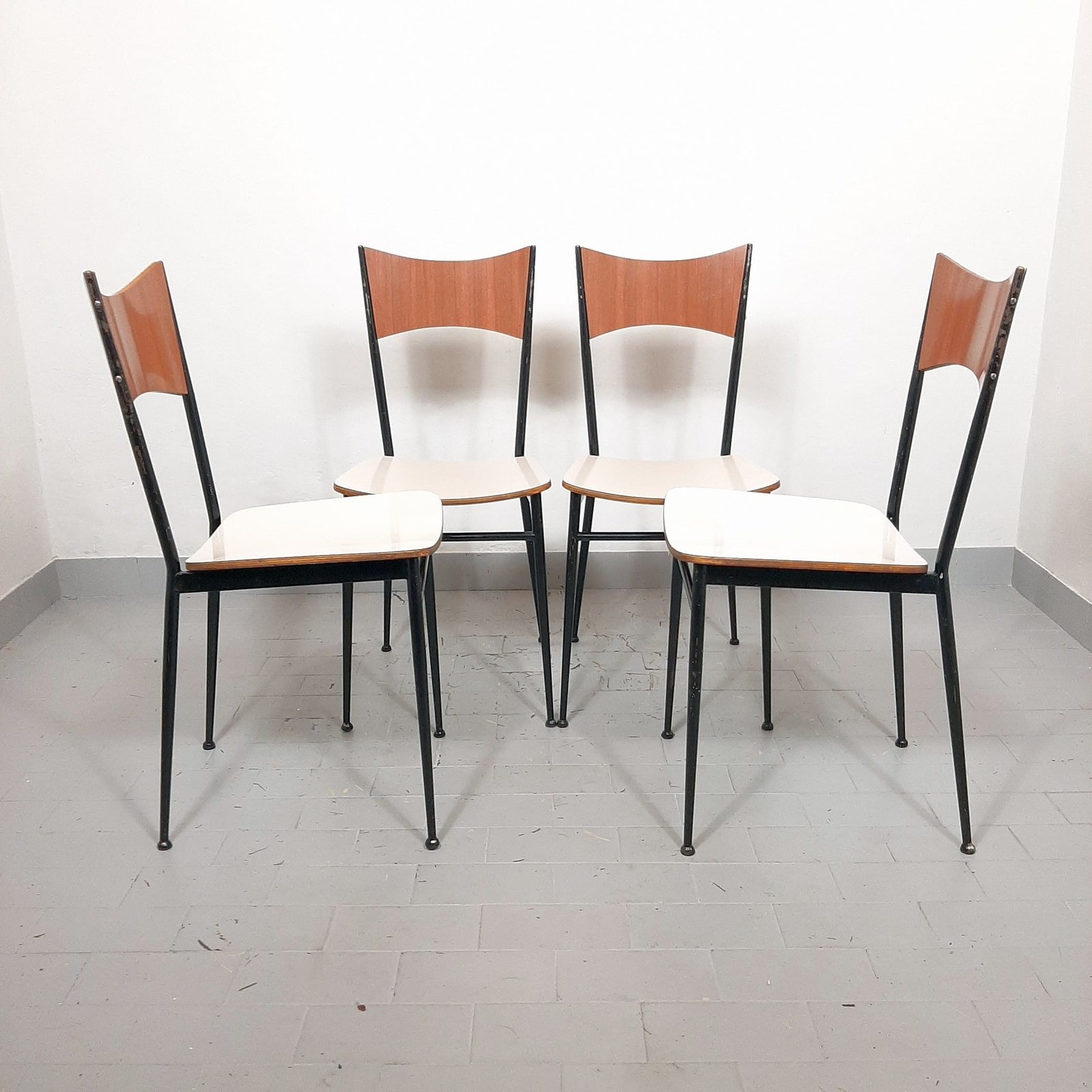 Set of dining chairs Italy '60s Mid-century living room modern