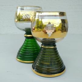 Musical wineglasses