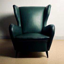 Armchair of Paolo Buffa Italy 1950s Green leather design chair