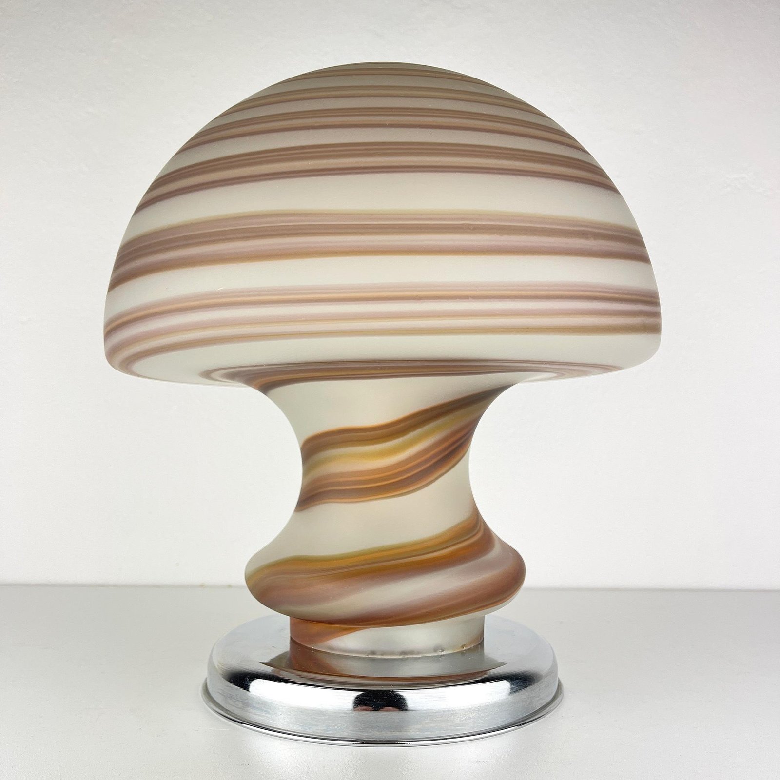Murano Vetri swirl mushroom table lamp Italy 1970s
