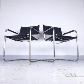 Bauhaus black chair