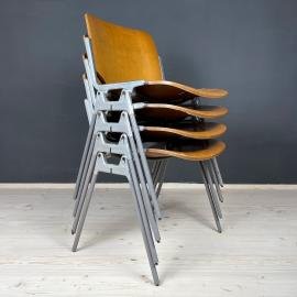 Set of 4 Mid-century Chairs by Giancarlo Piretti for Castelli Italy, 1960s Vintage Modernist Italian Design, Office or Dining